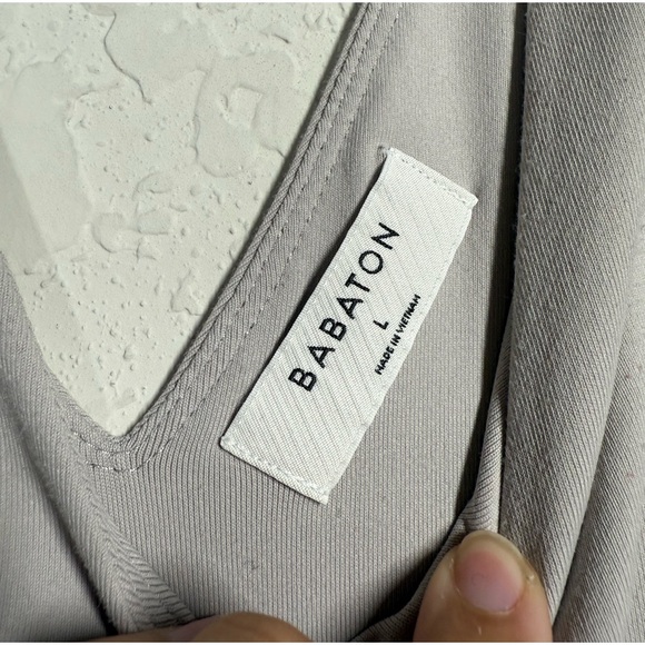 Aritzia Babaton Contour V Neck Midi Dress Size Large - Picture 5 of 7